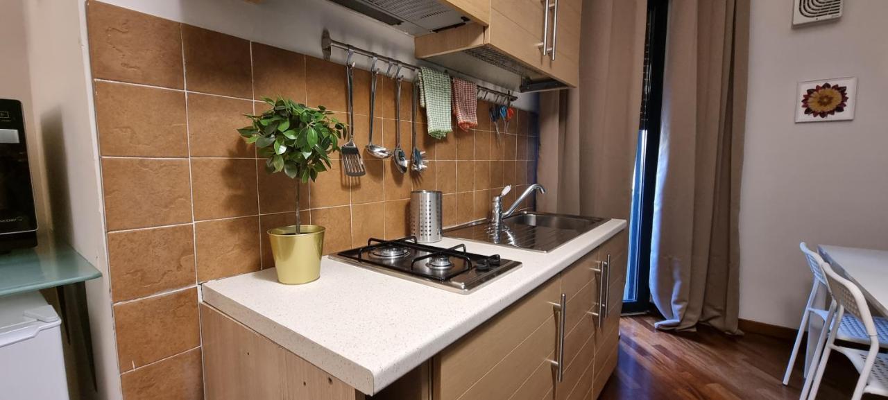 Via Battisti 109 Apartman Caserta Kültér fotó