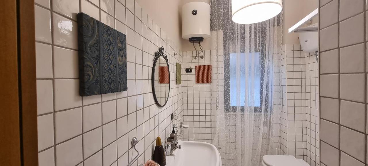 Via Battisti 109 Apartman Caserta Kültér fotó