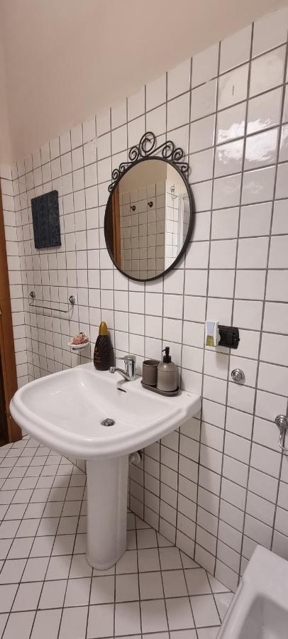 Via Battisti 109 Apartman Caserta Kültér fotó
