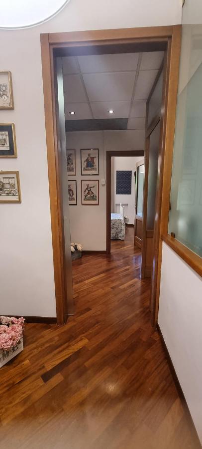 Via Battisti 109 Apartman Caserta Kültér fotó