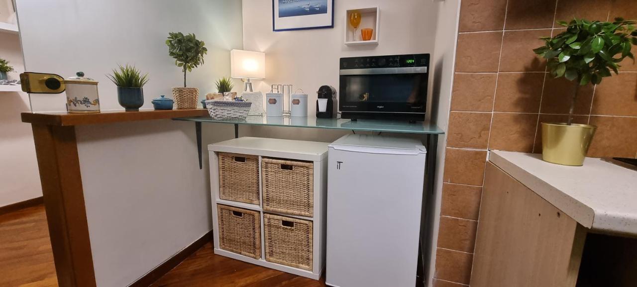 Via Battisti 109 Apartman Caserta Kültér fotó